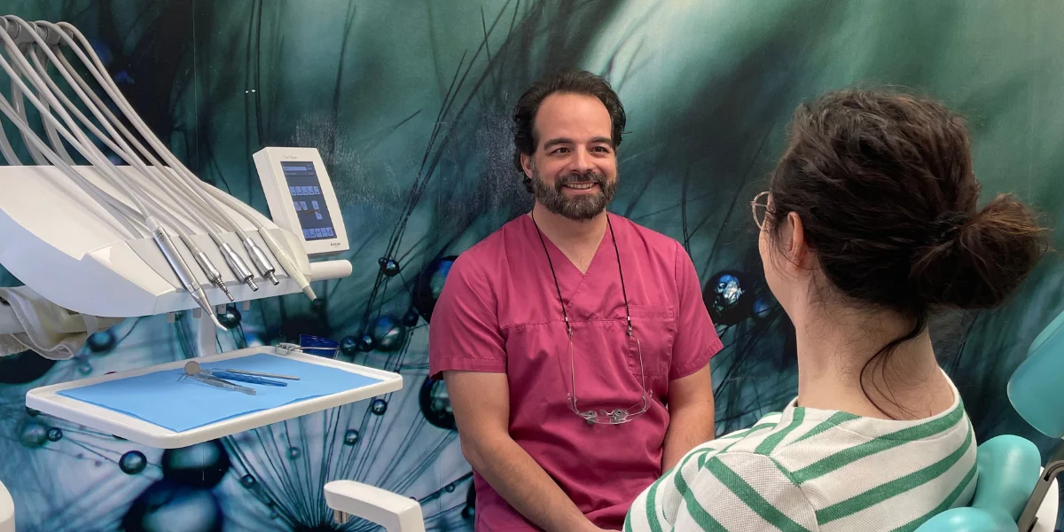 PROFESSIONELLE ZAHNREINIGUNG: HILFT IHNEN BEI ASDASDASD